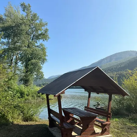 Kamp Simovic - Stari Brod Chalet