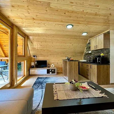Kamp Simovic - Stari Brod *